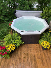 Load image into Gallery viewer, Muskoka 5-Person 14-Jet Portable Hot Tub by Canadian Spa Company KH-10096